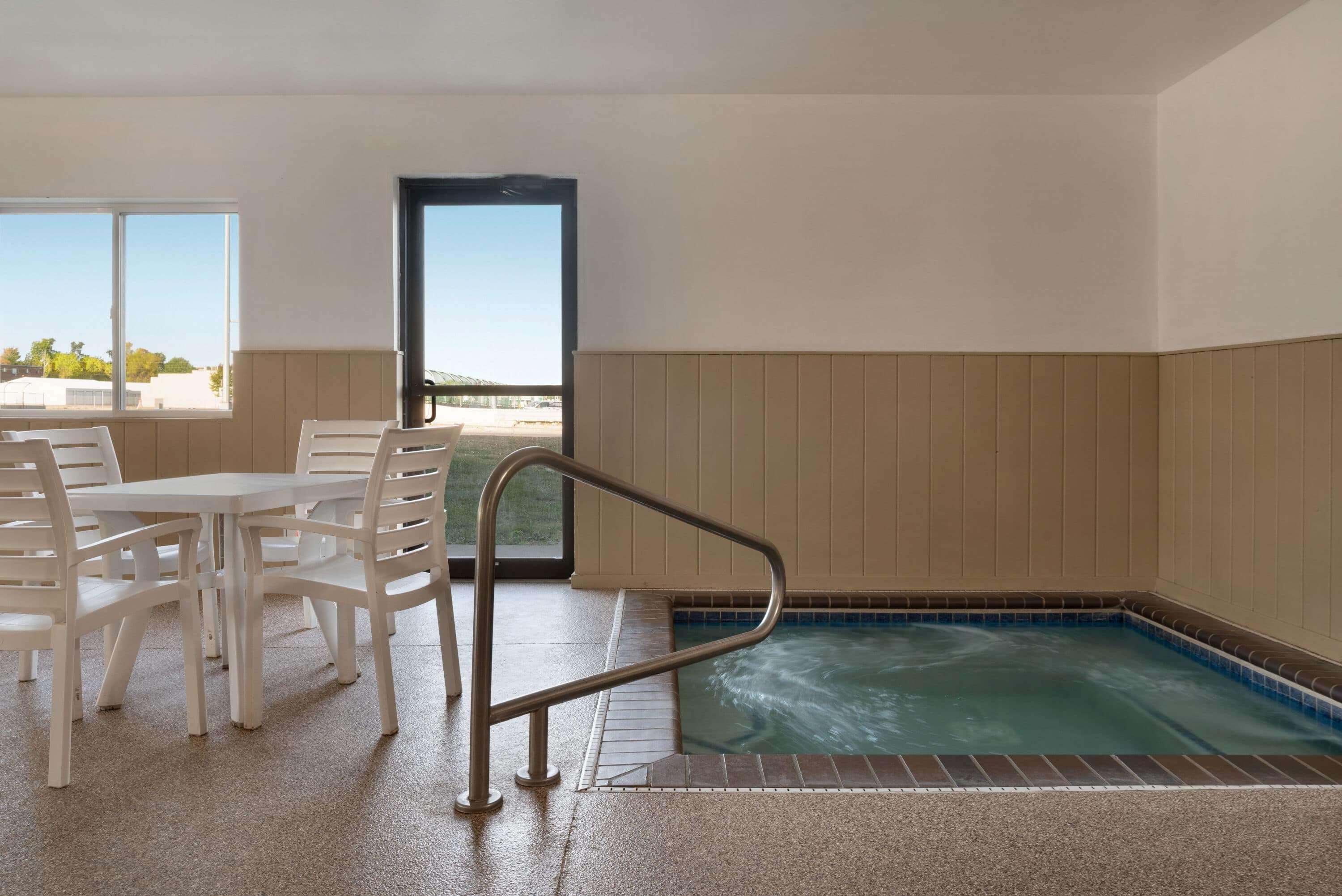 Super 8 By Wyndham