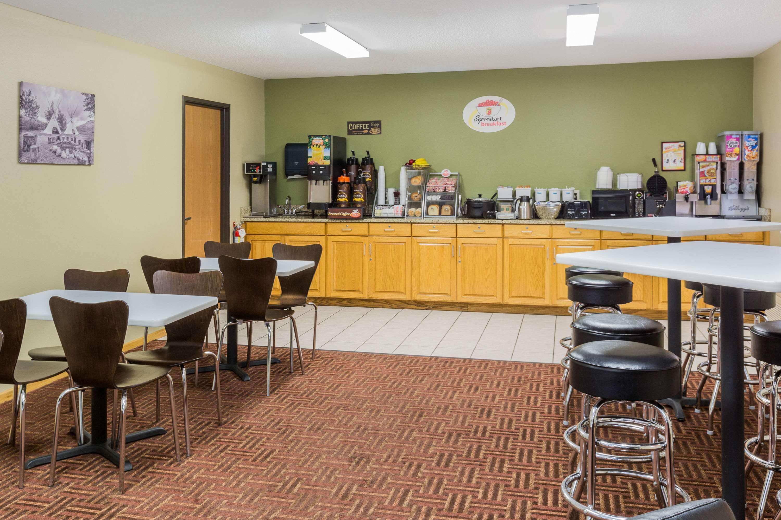 Super 8 By Wyndham Hotel Sioux Falls