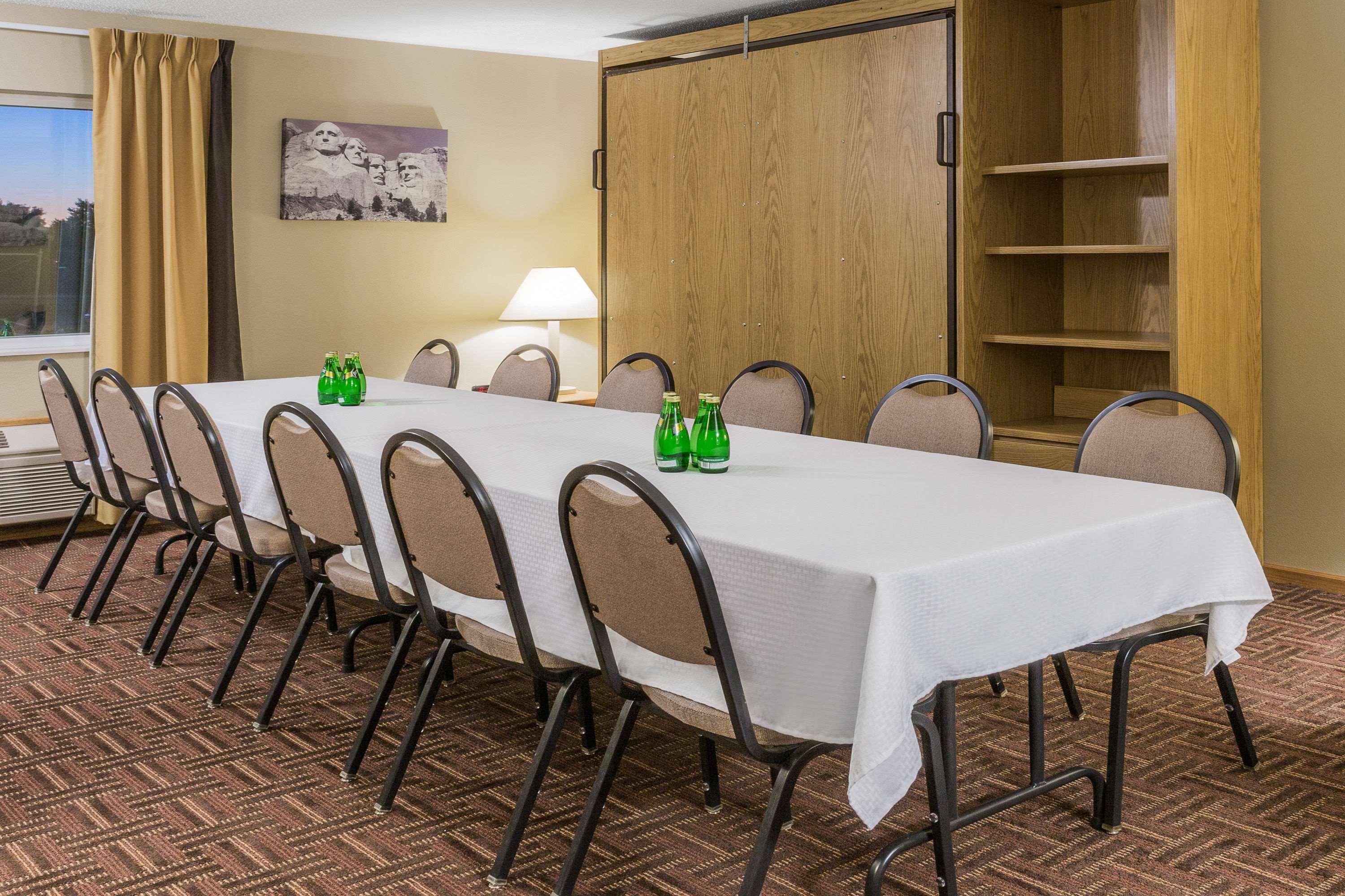 Super 8 By Wyndham Hotel Sioux Falls