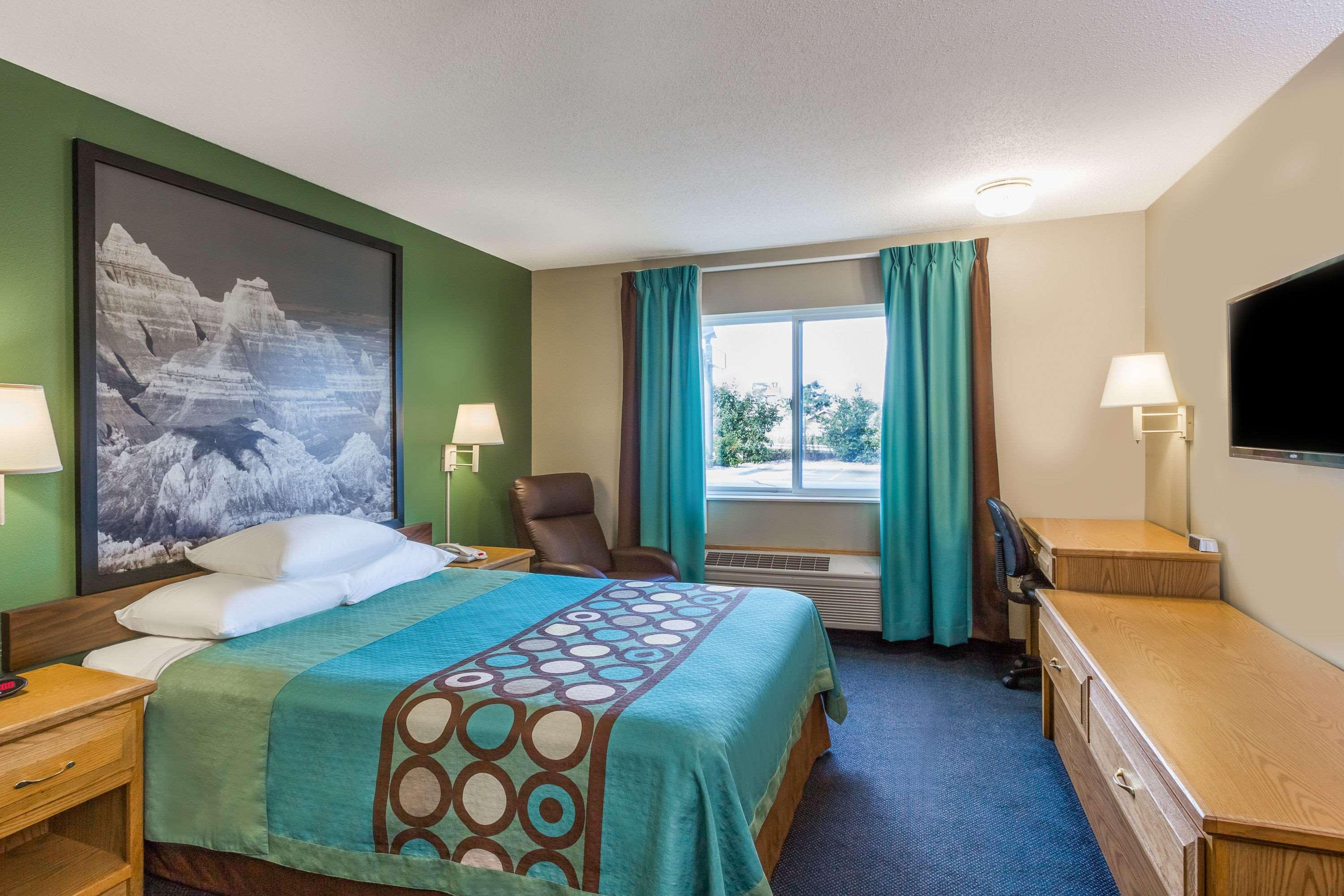 Hotel Super 8 By Wyndham Sioux Falls