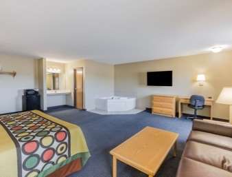 Hotel Super 8 By Wyndham 2*